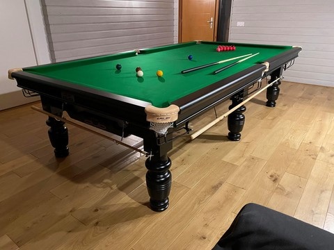Montage billard snooker